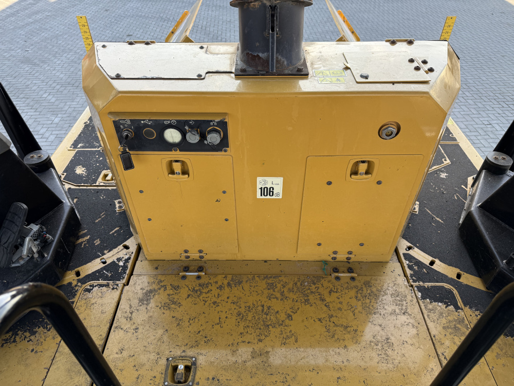 Usato 2017 Caterpillar AP 655F