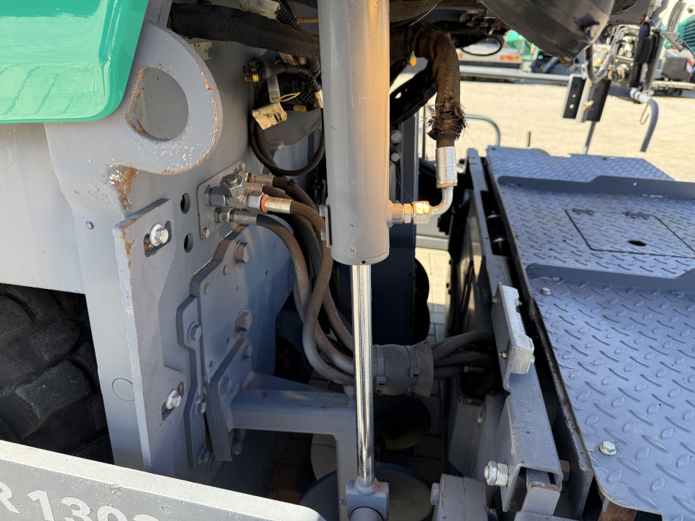 Usato 2018 Vogele S 1303-3i