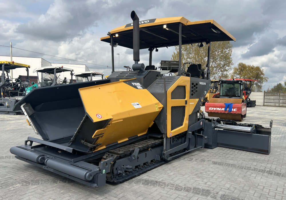 Usato 2017 Volvo P 7820C