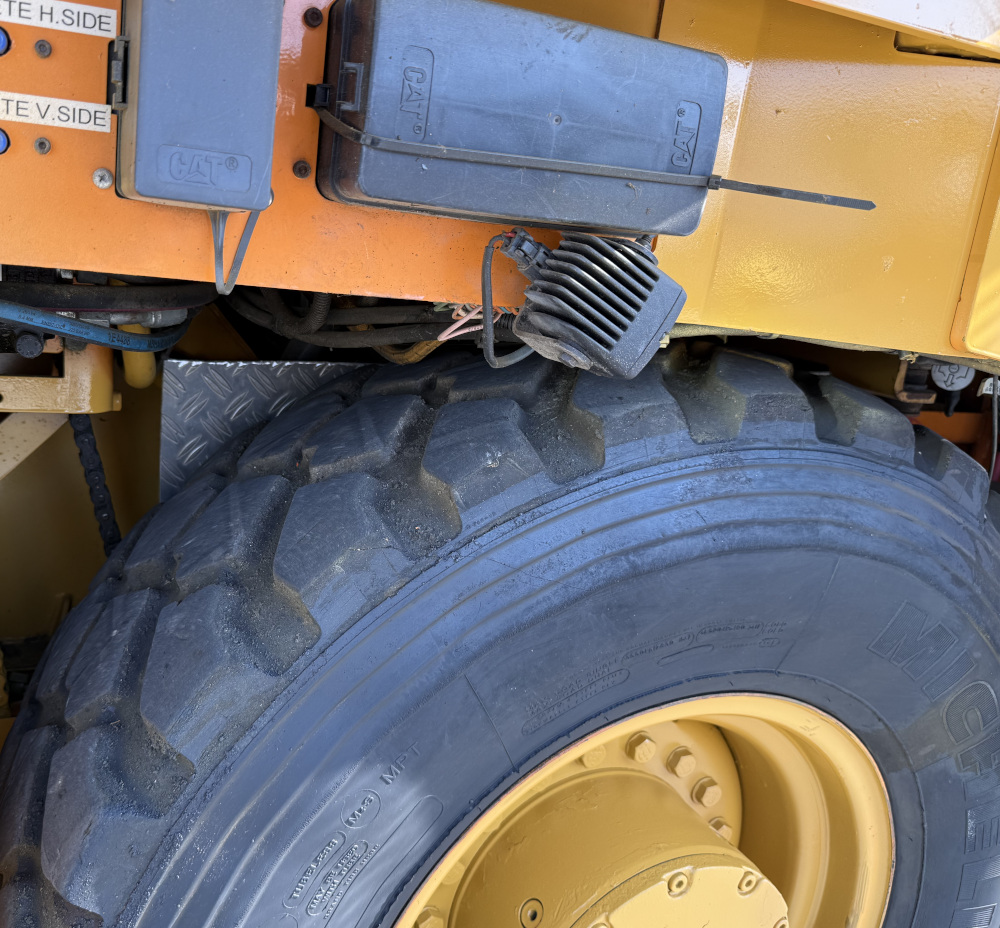 Usato 2018 Caterpillar AP 300F