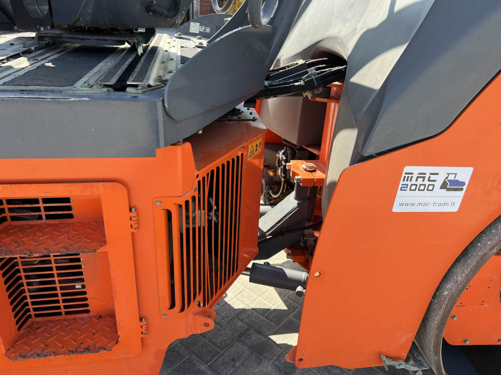 Usato 2014 Hamm HD+ 70i VO -106-