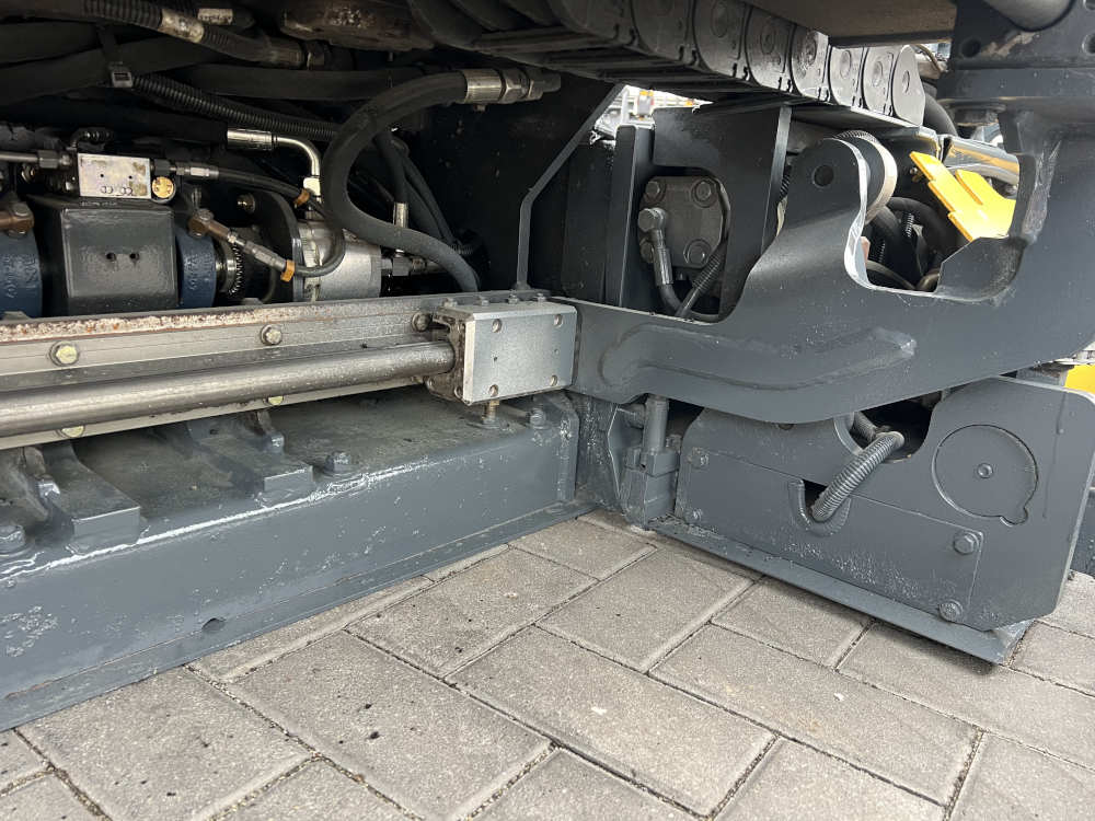 Usato 2016 Bomag BF 300 P-2