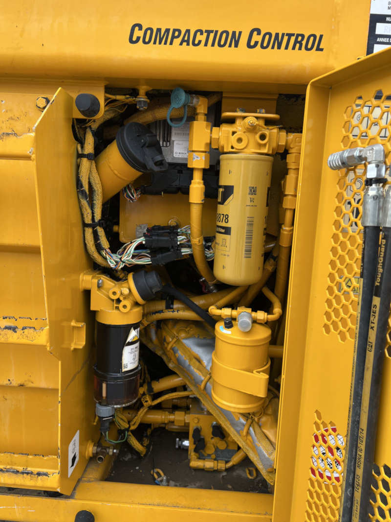 Usato 2017 Caterpillar CD 8