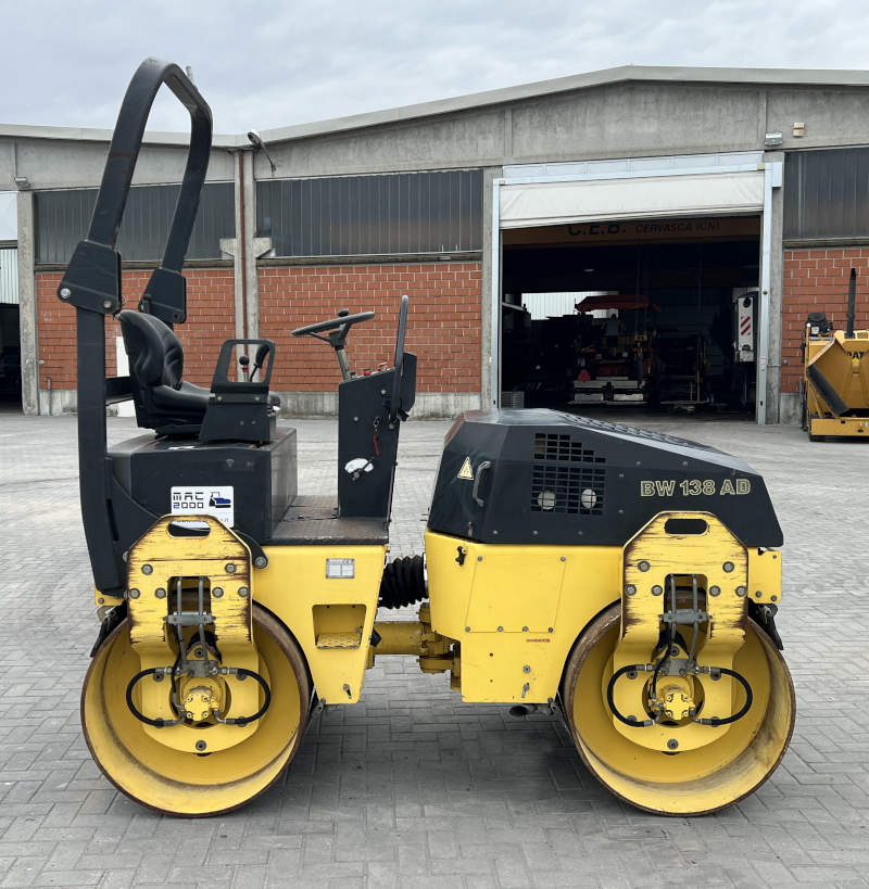 Usato 2002 Bomag BW 138 AD