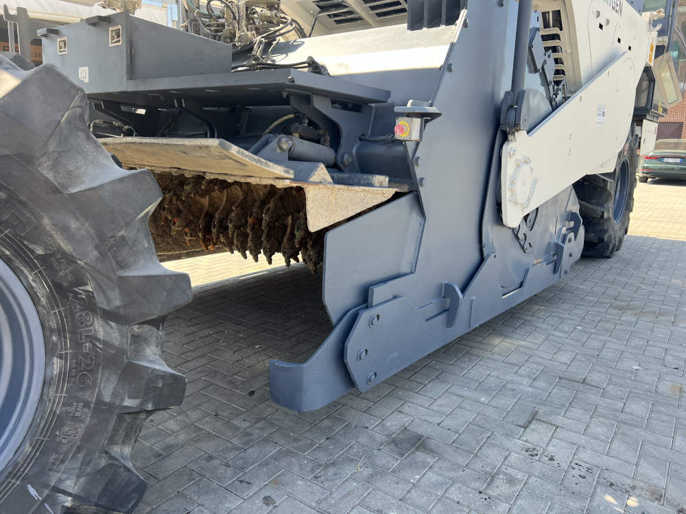 Usato 2010 Wirtgen WR 2400