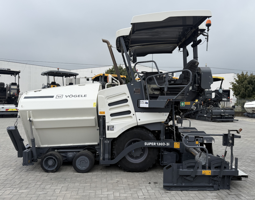 Usato 2021 Vogele S 1303-3i