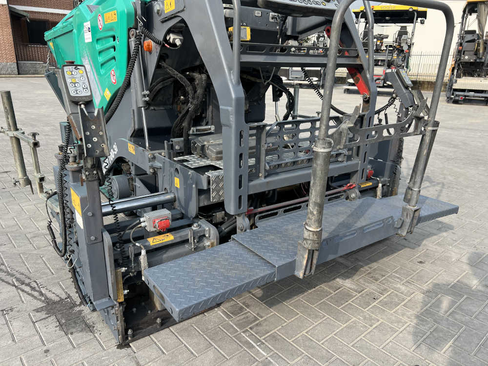 Usato 2015 Vogele Super 700-3i