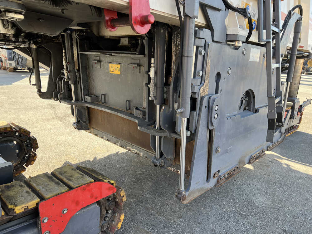 Usato 2014 Wirtgen W 200i -081-