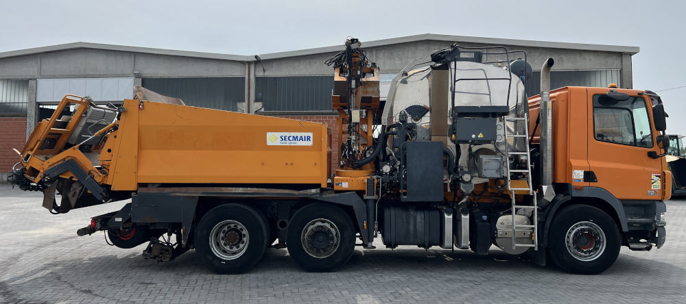 Usato 2012 Daf / Secmair CF 85.460 / Secmair Chipsealer BCG 500