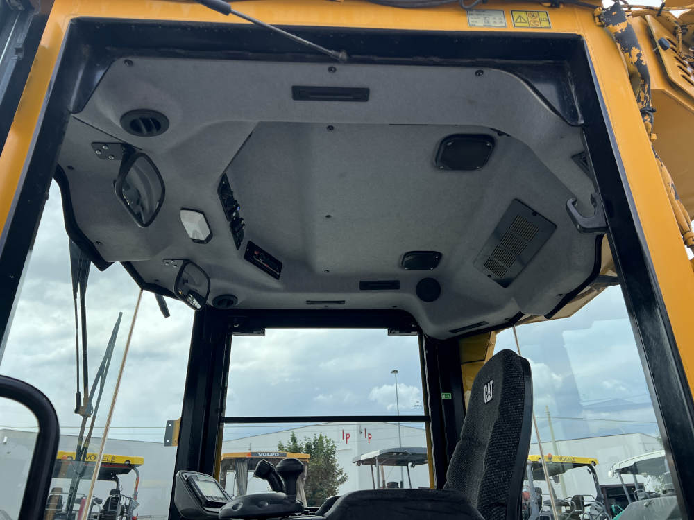 Usato 2017 Caterpillar CD 8