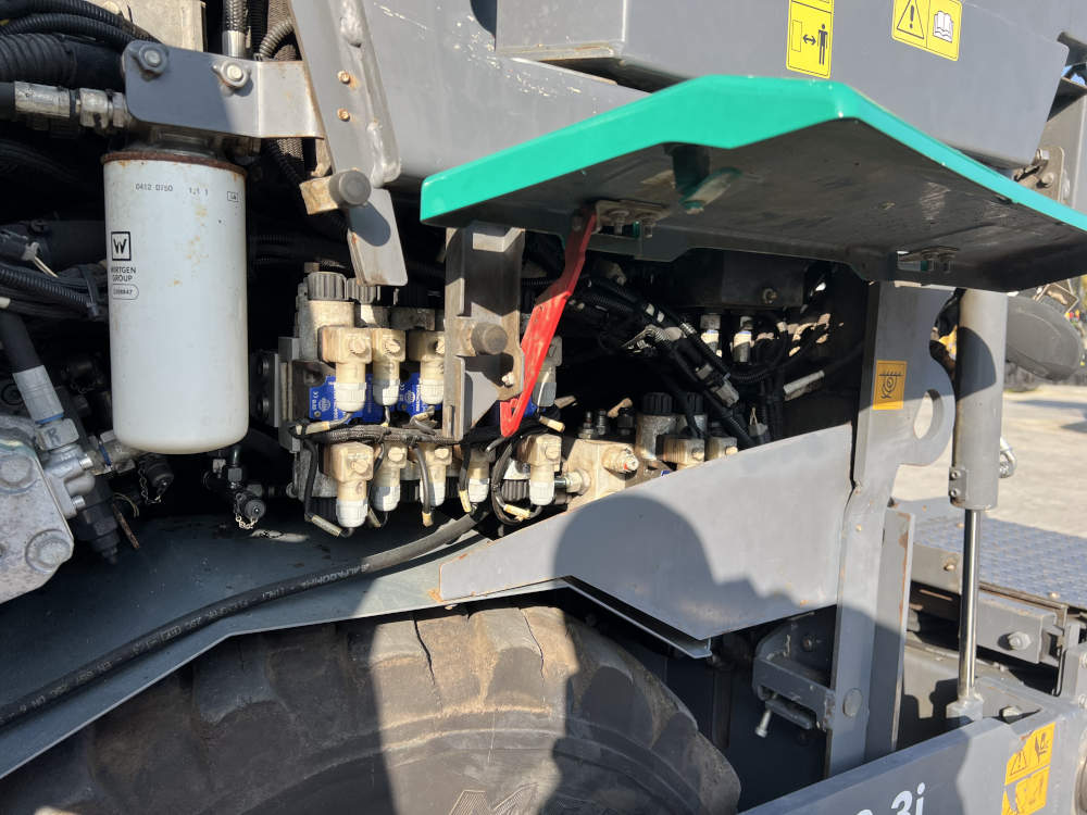 Usato 2018 Vogele S 1303-3i