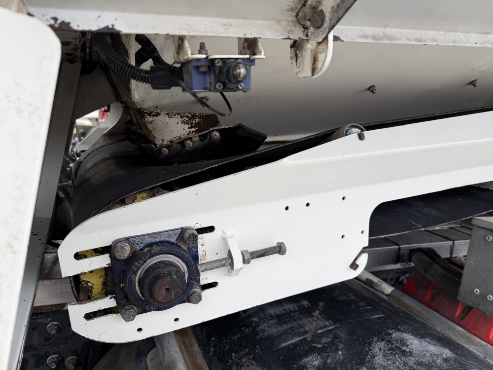 Usato 2008 Mercedes / Secmair 2536 / Chipsealer BCG 500