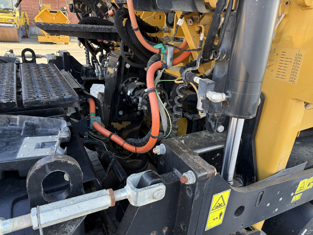 Usato 2017 Caterpillar AP 655F