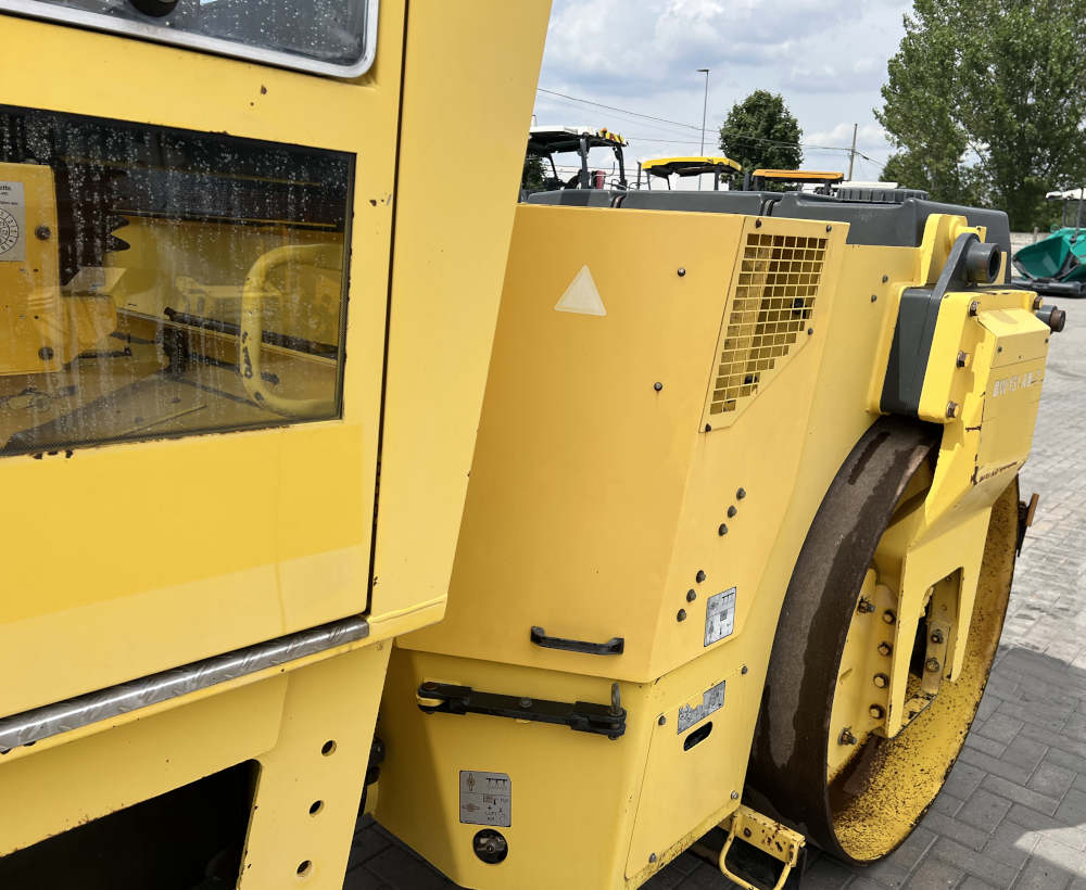 Usato 2001 Bomag BW 151 AD-2