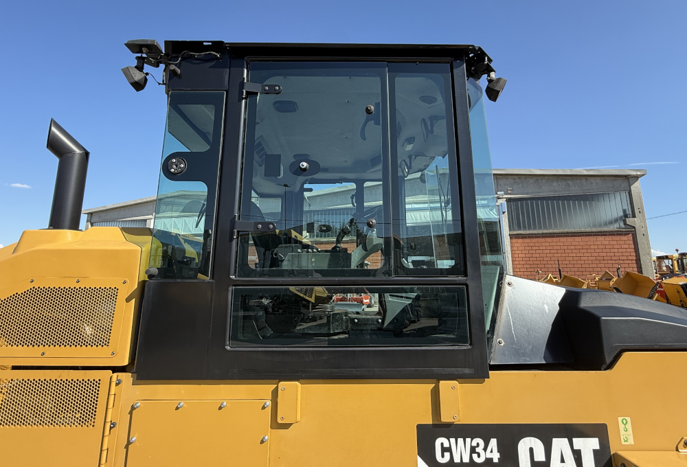 Usato 2001 Caterpillar PS 300B -521-