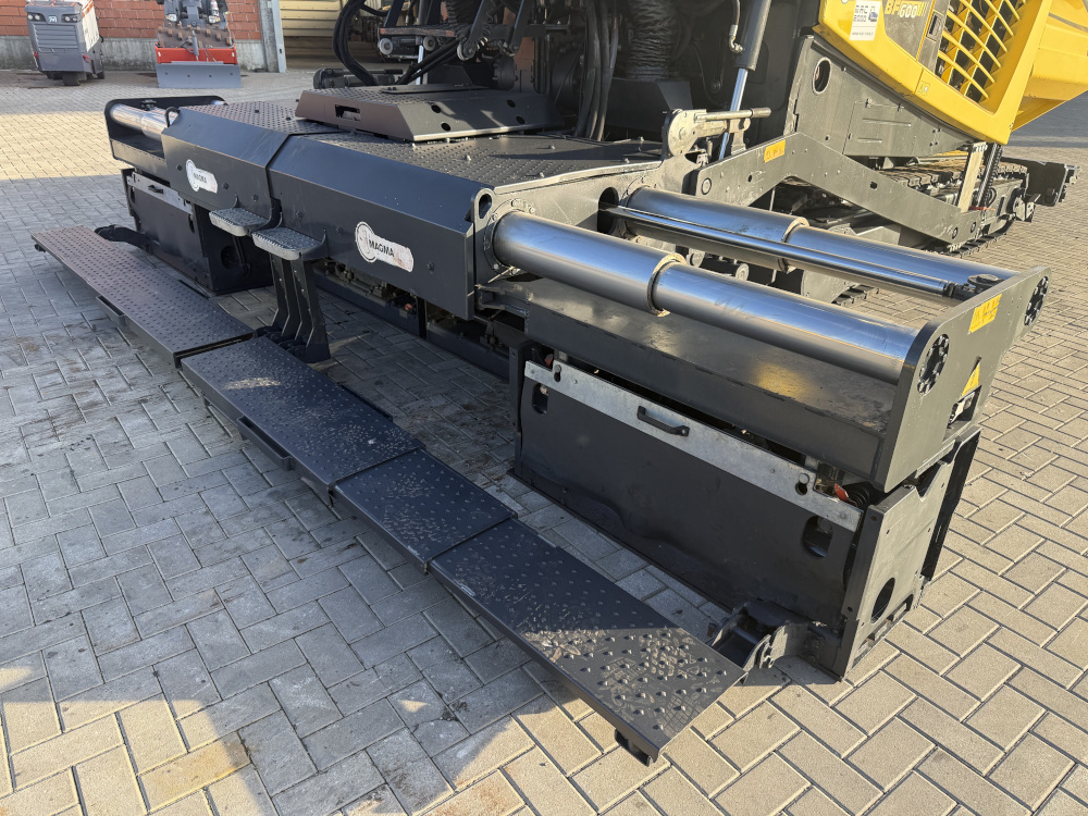 Usato 2014 Bomag BF 600C-2