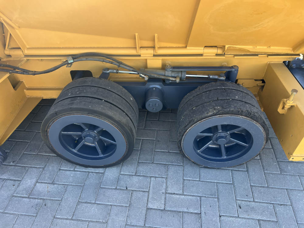 Usato 1999 Bitelli BB 680