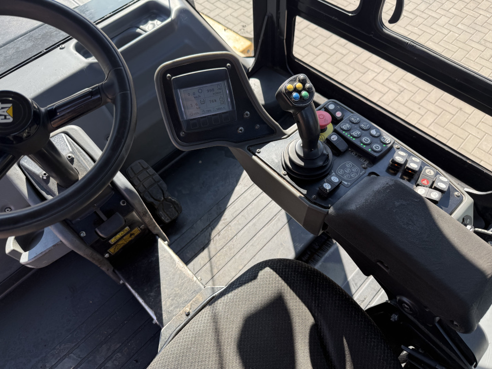 Usato 2001 Caterpillar PS 300B -521-