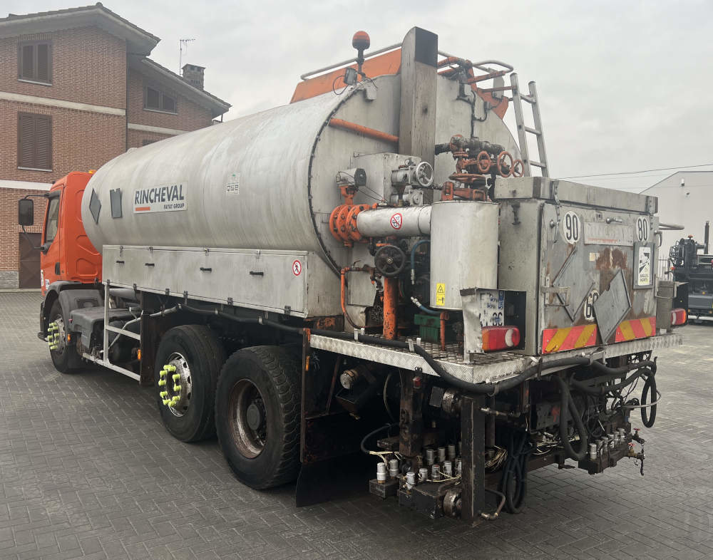 Usato 2002 Renaul / Rincheval Premium 370 Dci / EPA