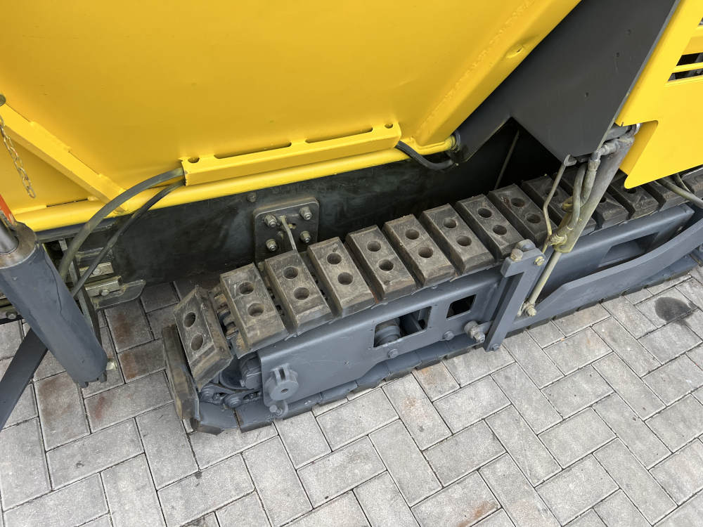 Usato 2012 Bomag BF 223C