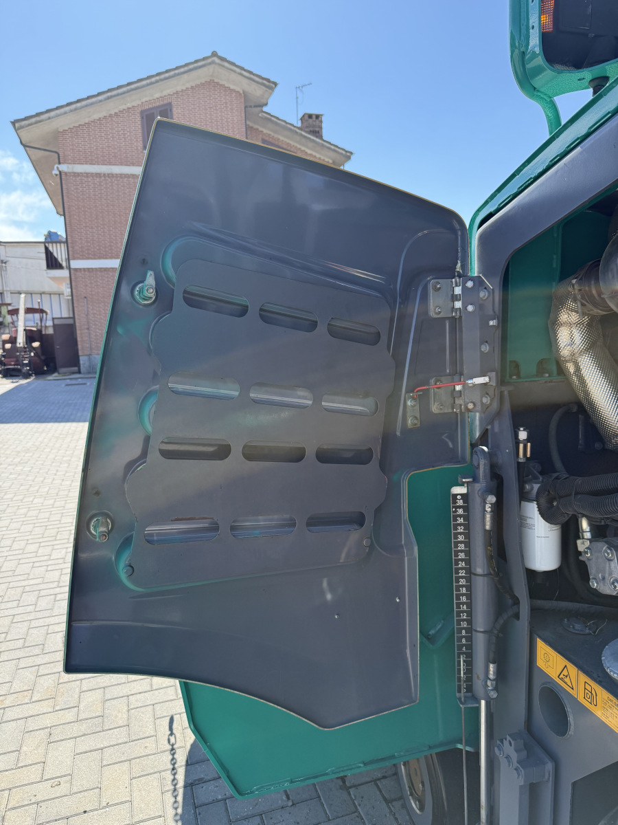 Usato 2018 Vogele S 1303-3i