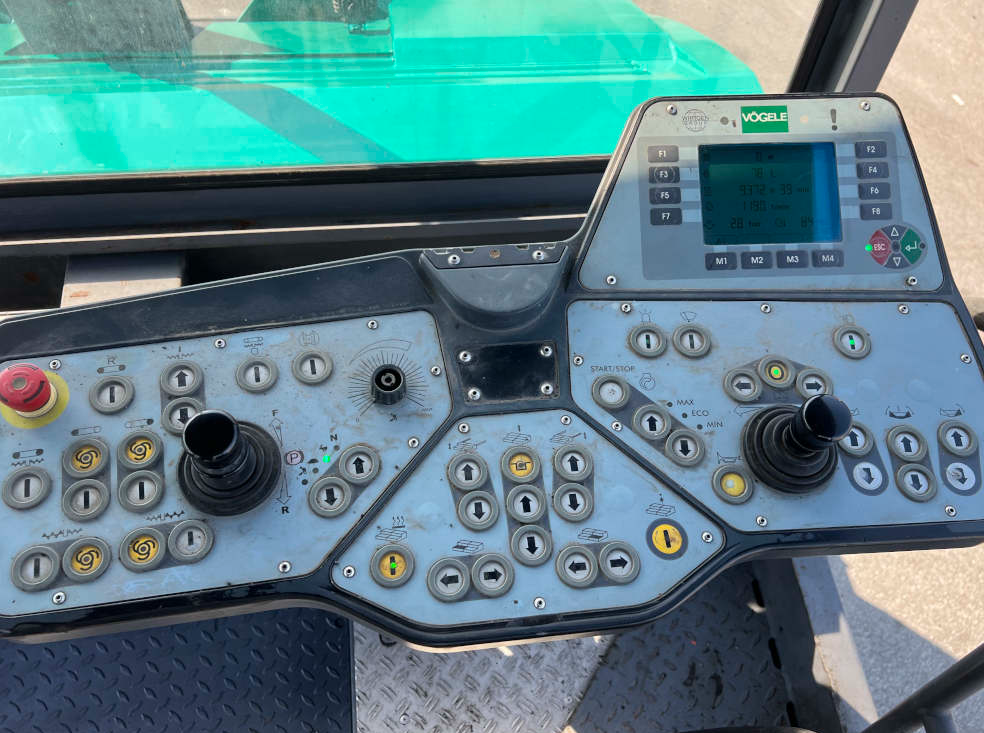 Usato 2010 Vogele S 1600-2