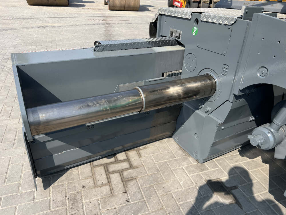 Usato 2013 Vogele S 1803-3i