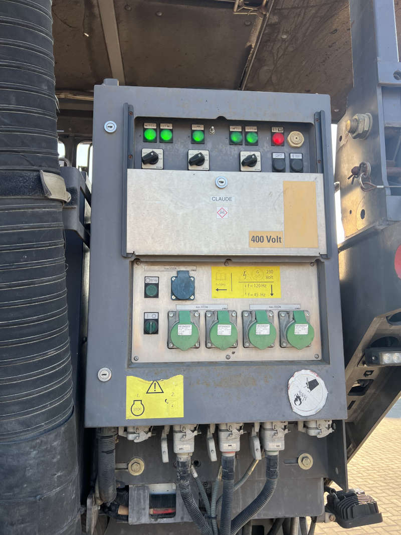 Usato 2014 Volvo P 6820C