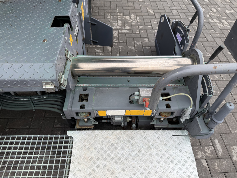 Usato 2020 Vogele S 1303-3i