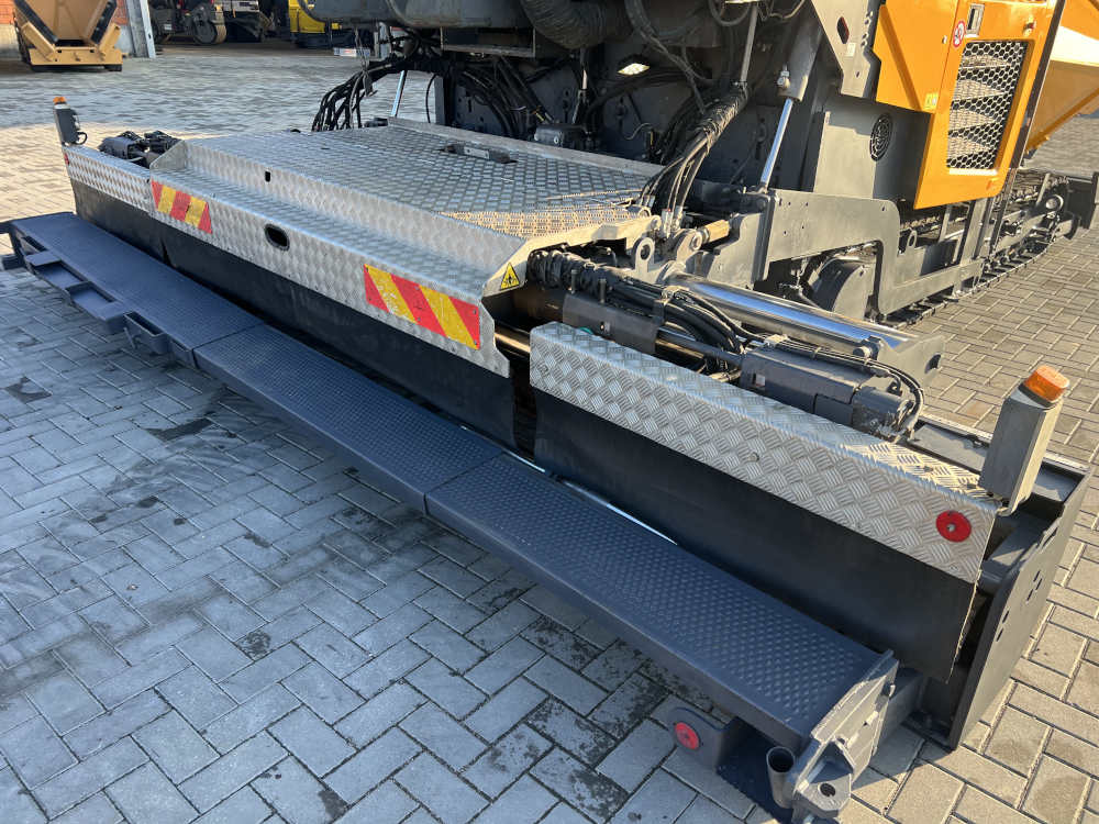 Usato 2014 Volvo P 6820C