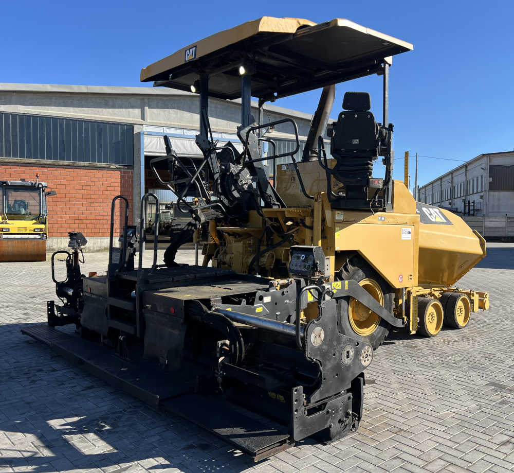 Usato 2014 Caterpillar AP 500E