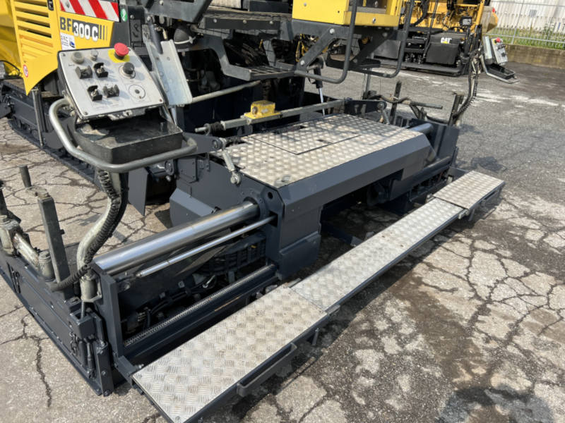 Usato 2011 Bomag BF 300C -1040-