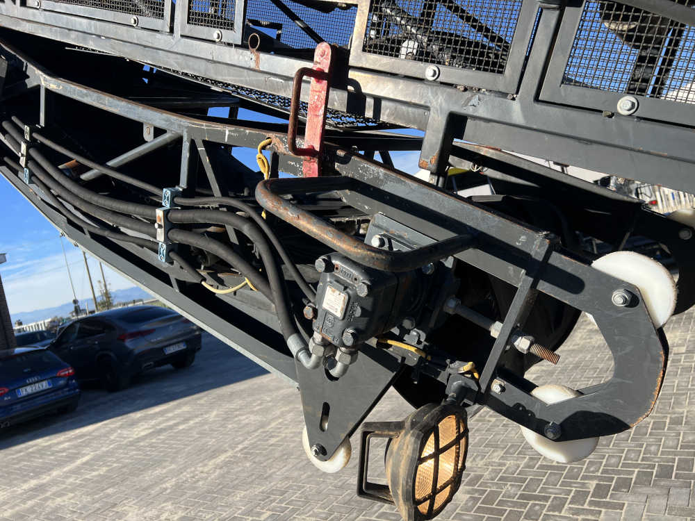 Usato 2009 Bomag BM 1300/30