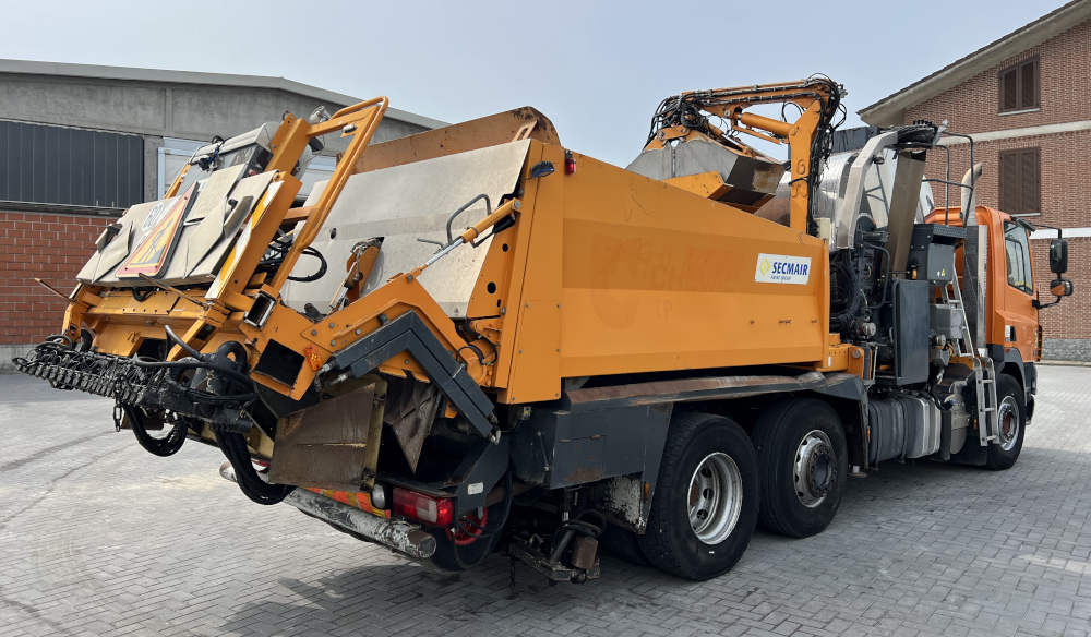 Usato 2012 Daf / Secmair CF 85.460 / Secmair Chipsealer BCG 500