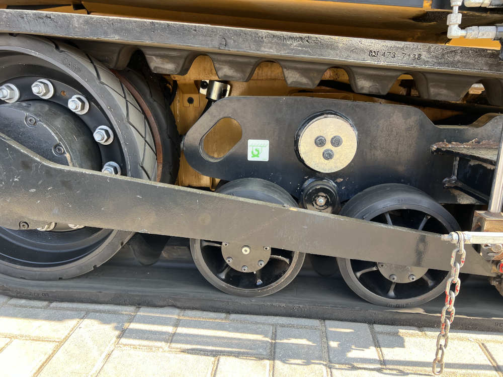 Usato 2020 Caterpillar AP 355F