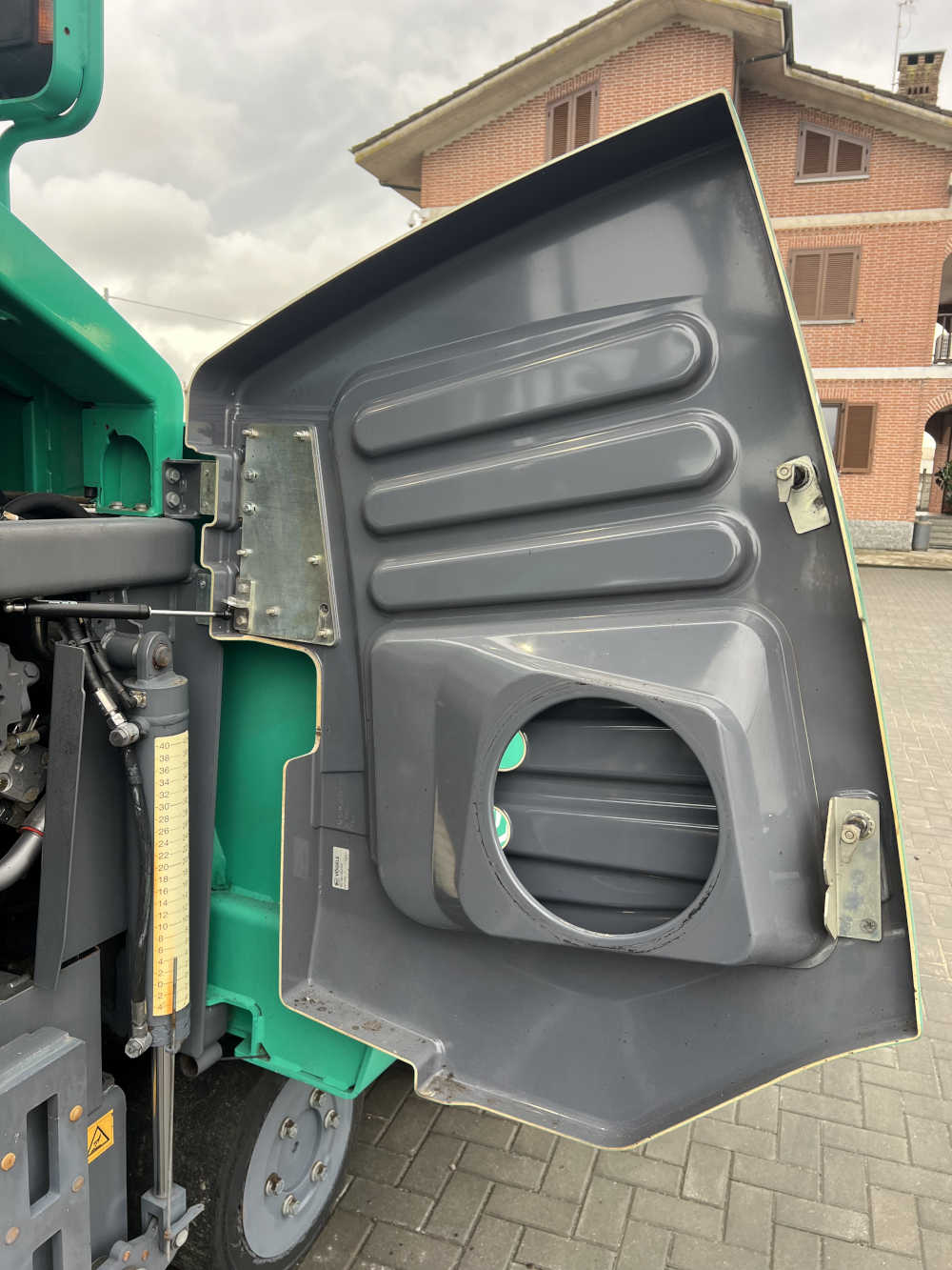 Usato 2017 Vogele S 1603-3i