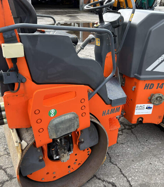 Usato 2014 Hamm HD 14 VV -378-