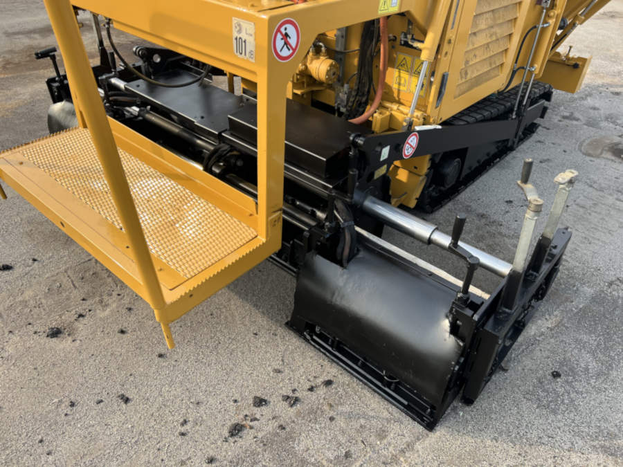 Usato 2017 Caterpillar AP 255E