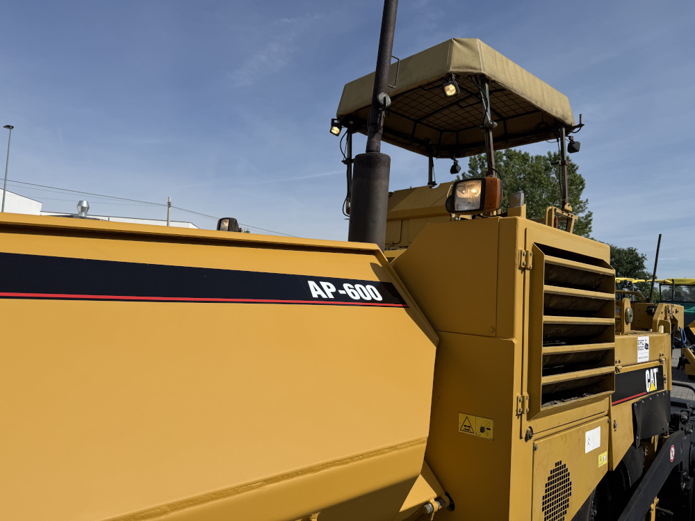 Usato 2007 Caterpillar AP 600