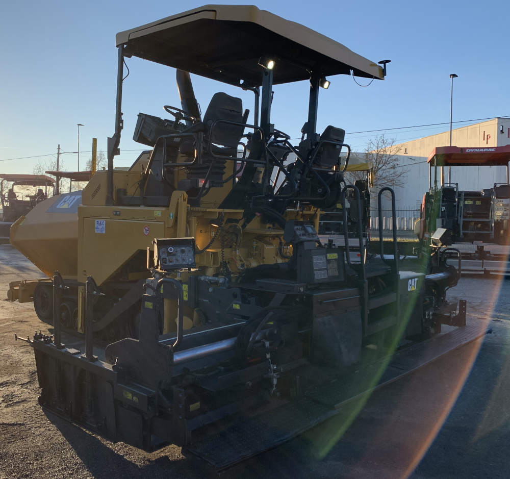 Usato 2013 Caterpillar AP 555E