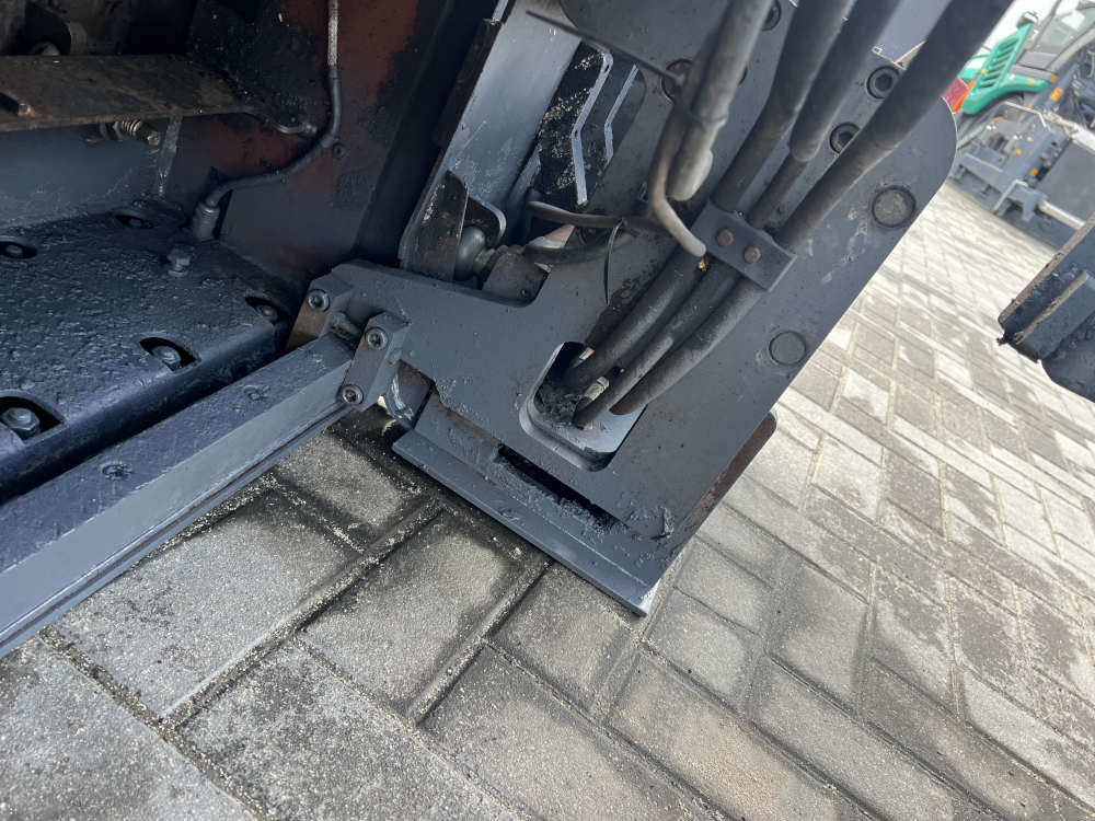 Usato 2005 Vogele Super 600