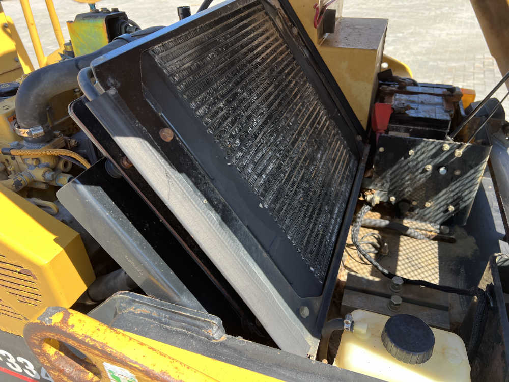 Usato 2006 Caterpillar CB 334E