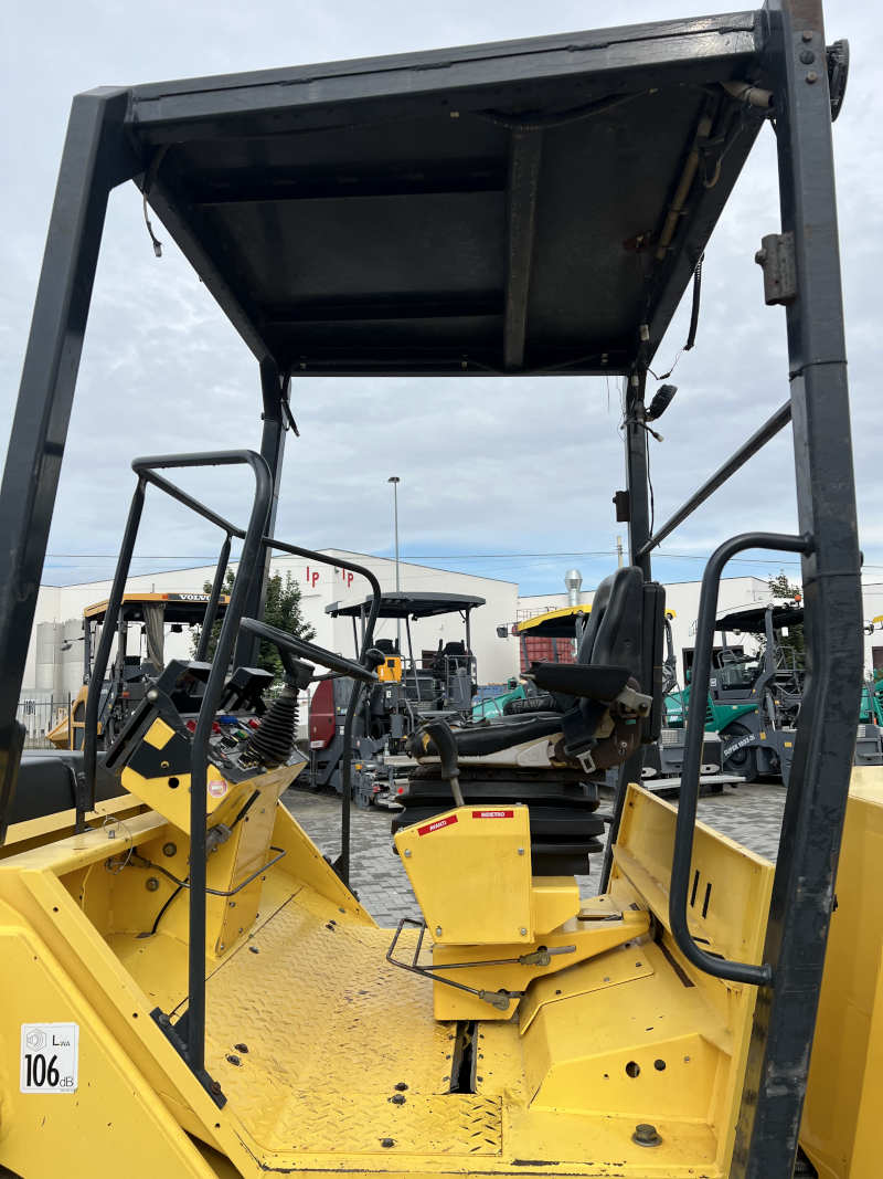 Usato 2004 Bomag BW 141 AD-2