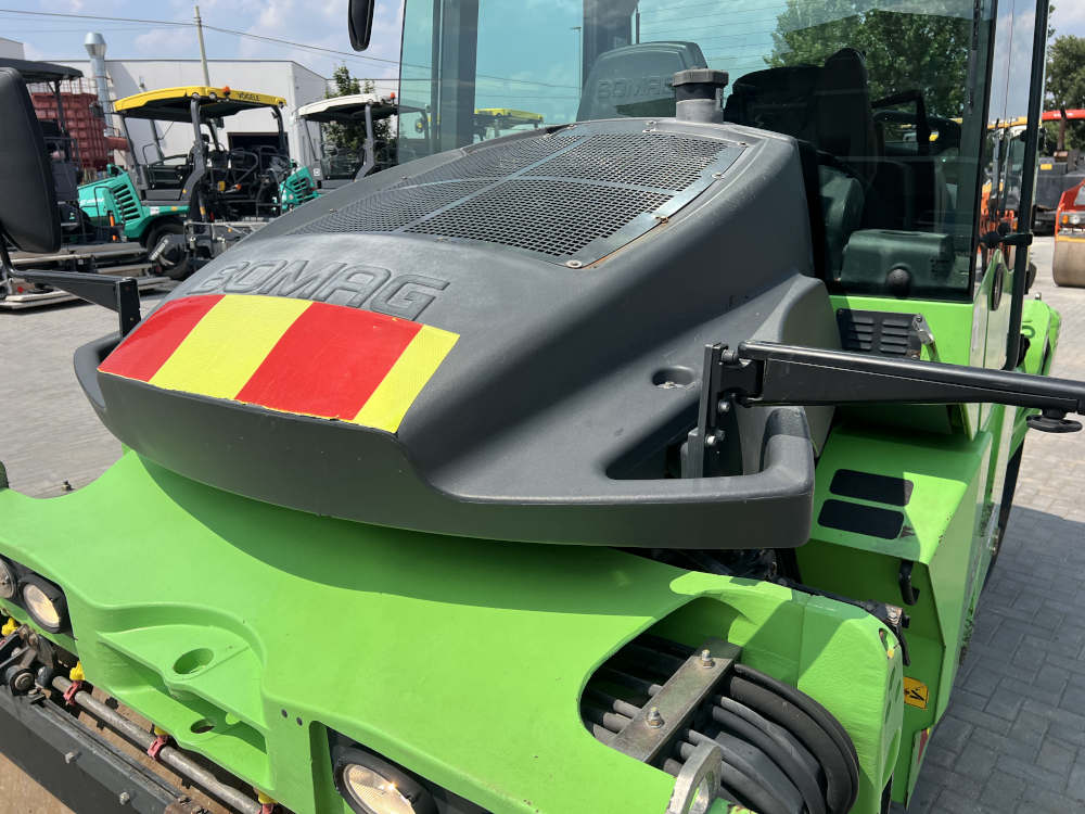 Usato 2010 Bomag BW 174 AP-4i