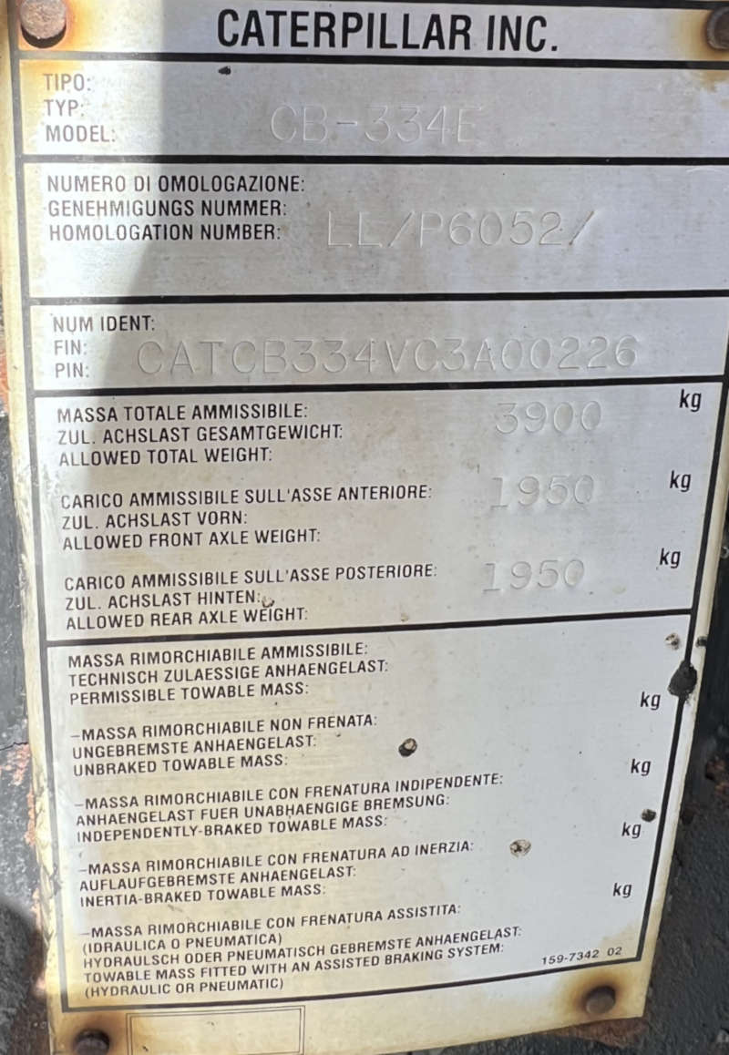 Usato 2006 Caterpillar CB 334E