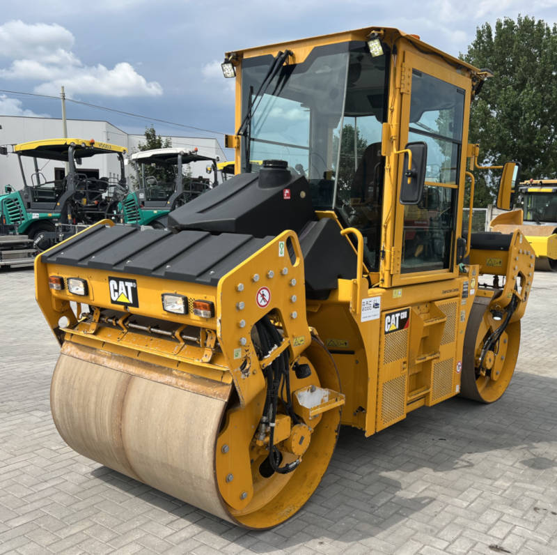 Usato 2017 Caterpillar CD 8