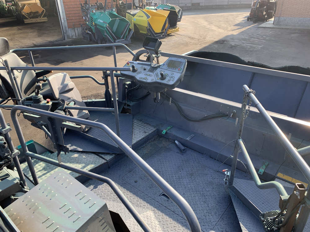 Usato 2011 Vogele MT 3000-2 Offset