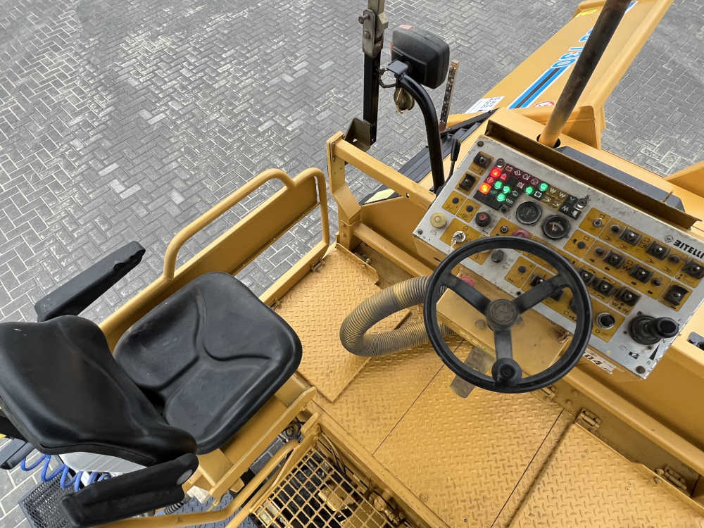 Usato 2005 Bitelli BB 730
