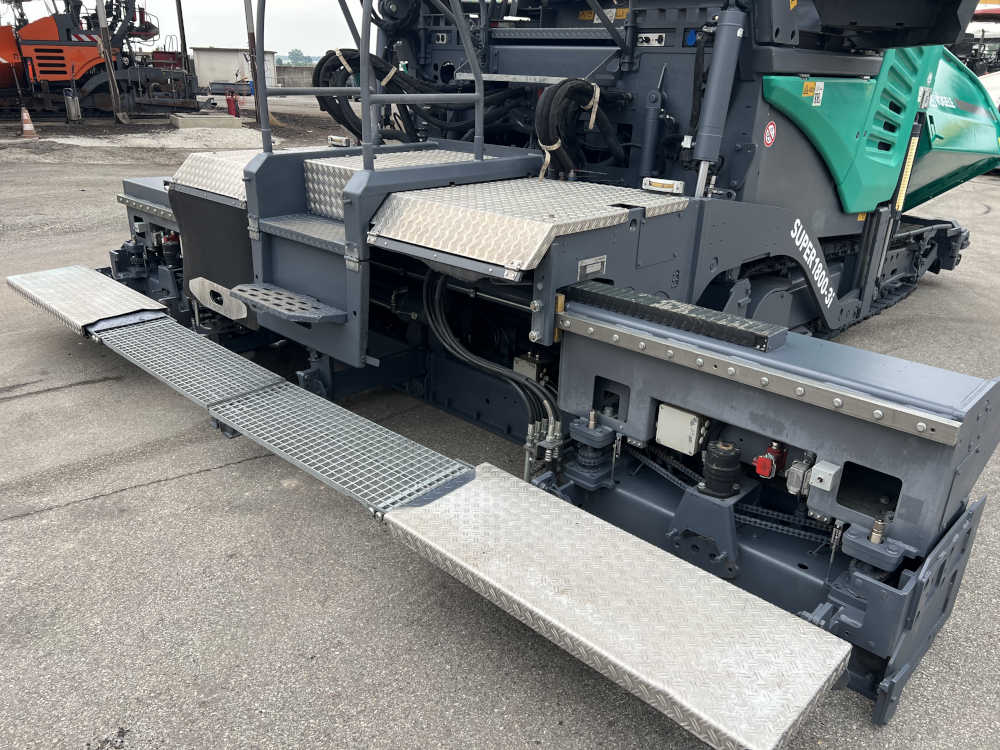 Usato 2017 Vogele S 1800-3i