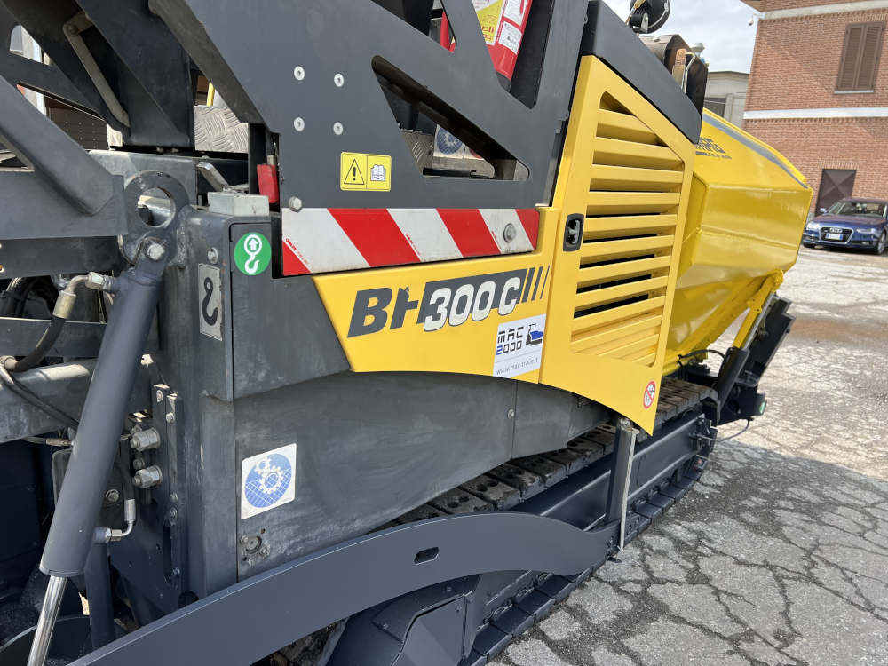 Usato 2011 Bomag BF 300C -1040-